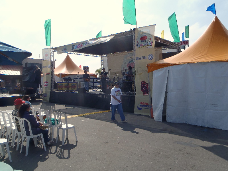 K-Earth 101 Bug Stock 2013 045.jpg